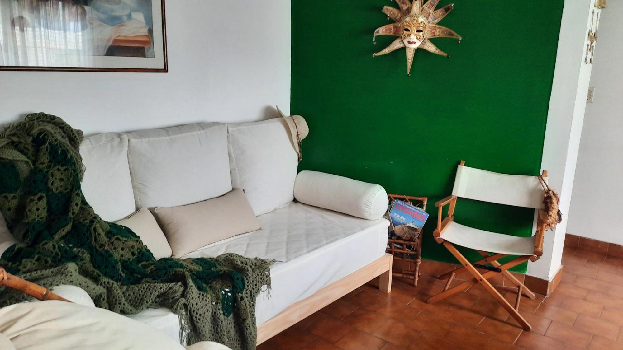 Nel'S Casa Hostel A 15 Minutos De Aeropuerto Ezeiza Monte Grande Exteriör bild